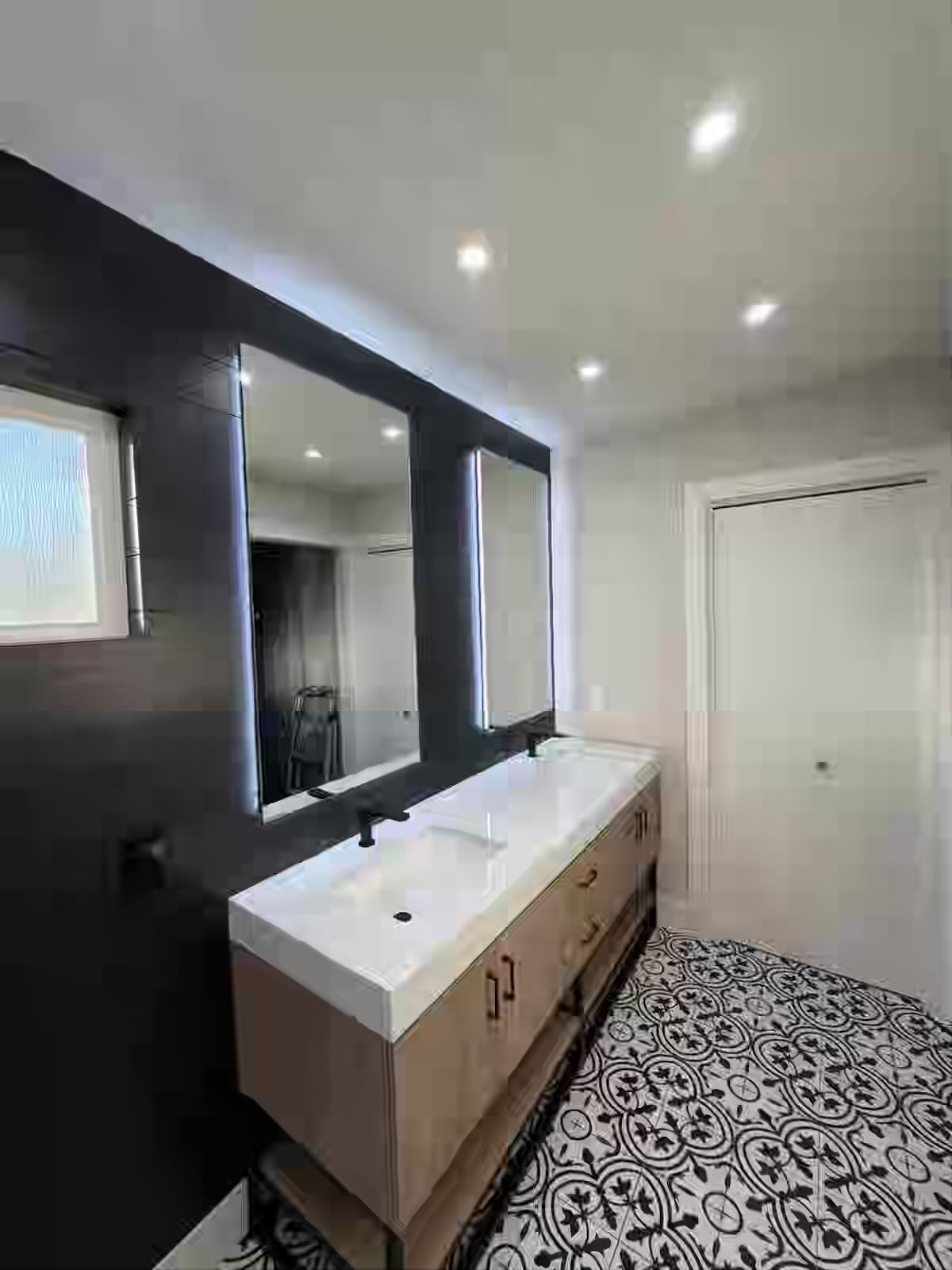 Black Herringbone Shower Design